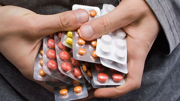 Правительство опровергло сообщения о продаже медикаментов за рубеж