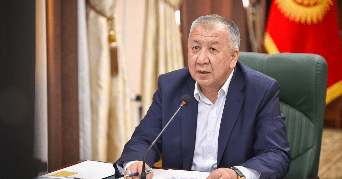 Боронов призвал владельцев торговых площадей не брать аренду с арендаторов