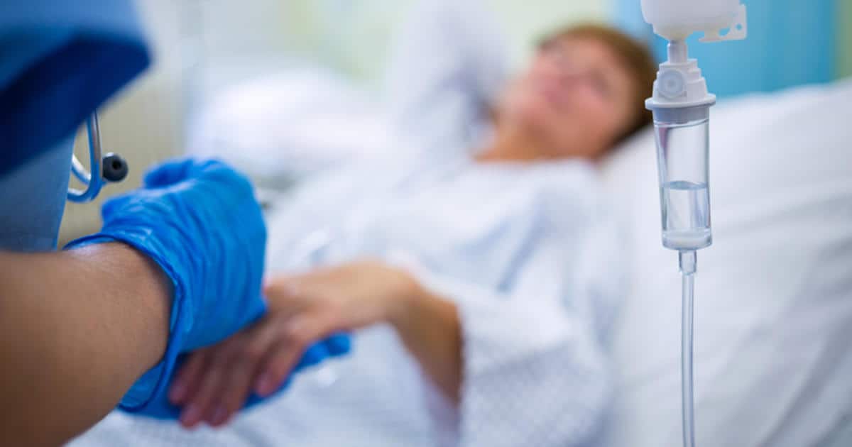 На лечение кыргызстанцев в стационарных больницах потрачено 4.8 млрд сомов с начала года – ФОМС