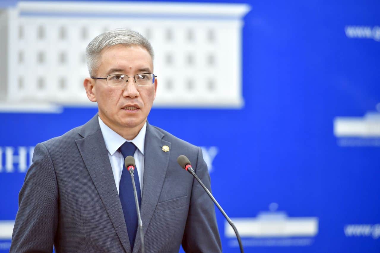 Расходы на здравоохранение уменьшаются. Высвободившиеся деньги направят на льготное кредитование