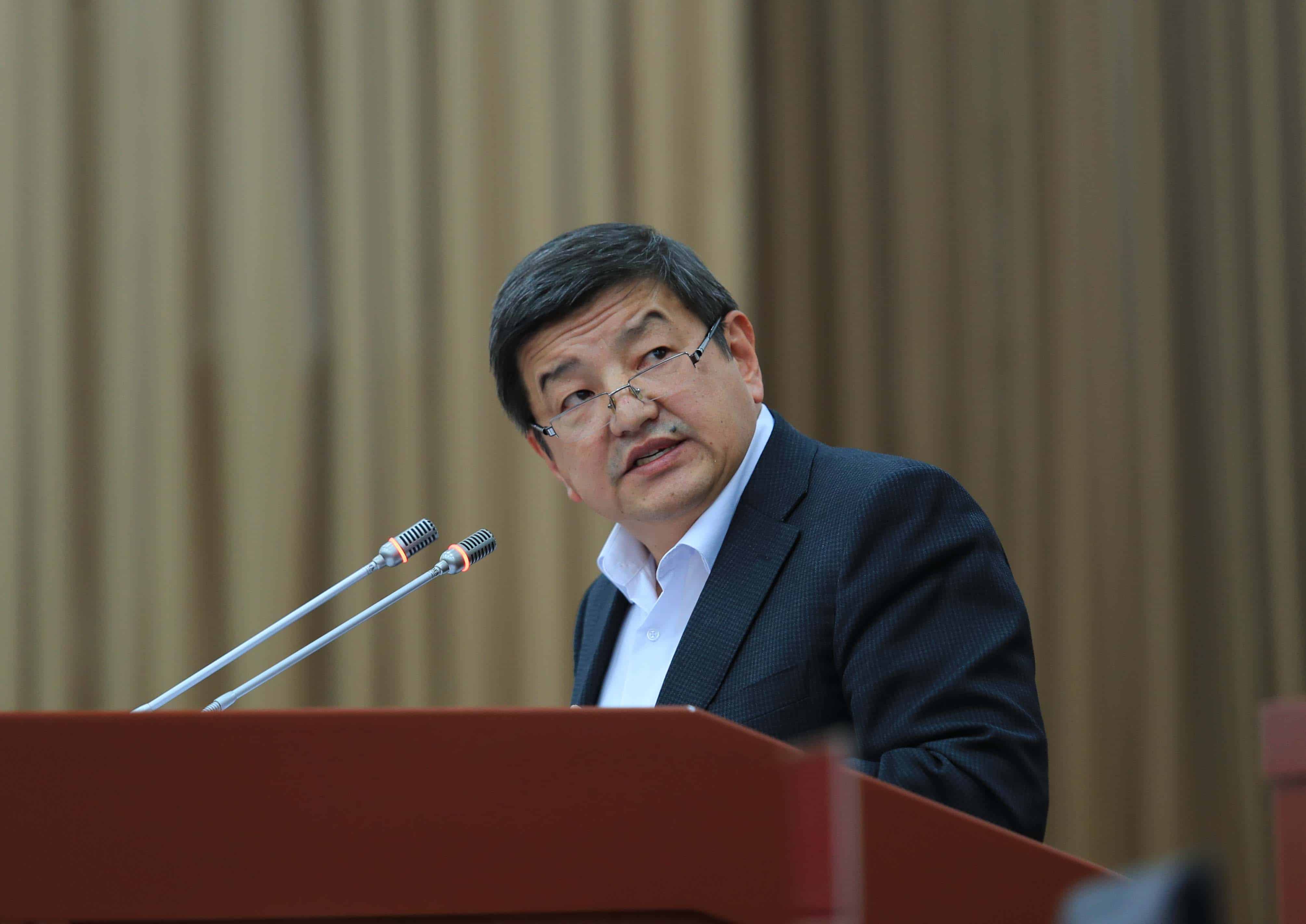 Компанию жены Акылбека Жапарова подозревают в уклонении от налогов на 90 млн сомов