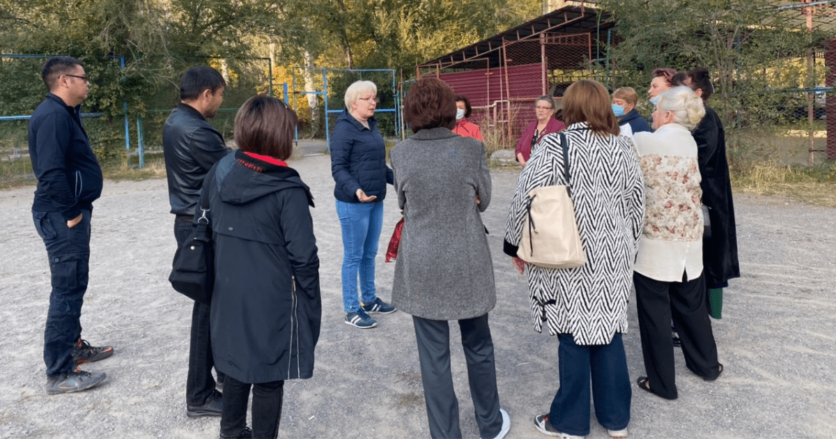 БИРИМДИК №1. Евгения Строкова провела встречу с жителями ж/м Оскон Ордо и 10-го микрорайона