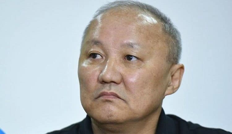 Нариман Тюлеев будет исполнять обязанности мэра Бишкека почти полгода