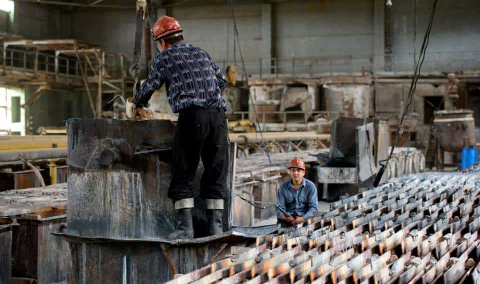 На пять лет освободят от налогов тех, кто запустит в работу простаивающее предприятие в Кыргызстане