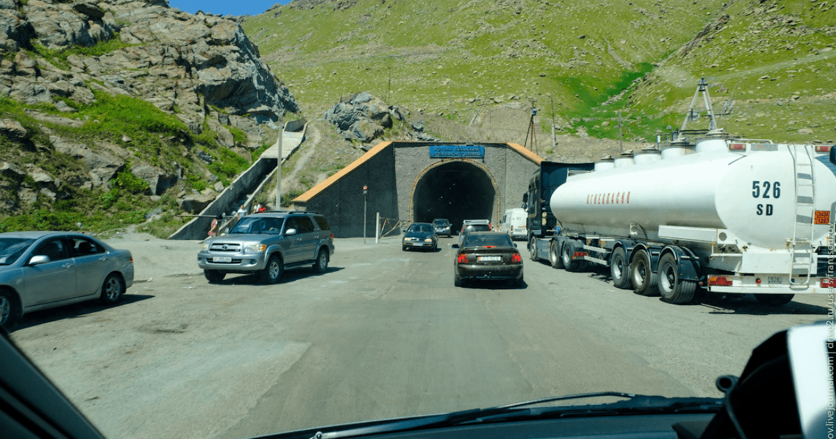 С китайской CNEEC подписан меморандум о строительстве нового платного тоннеля на перевале Тоо-Ашуу