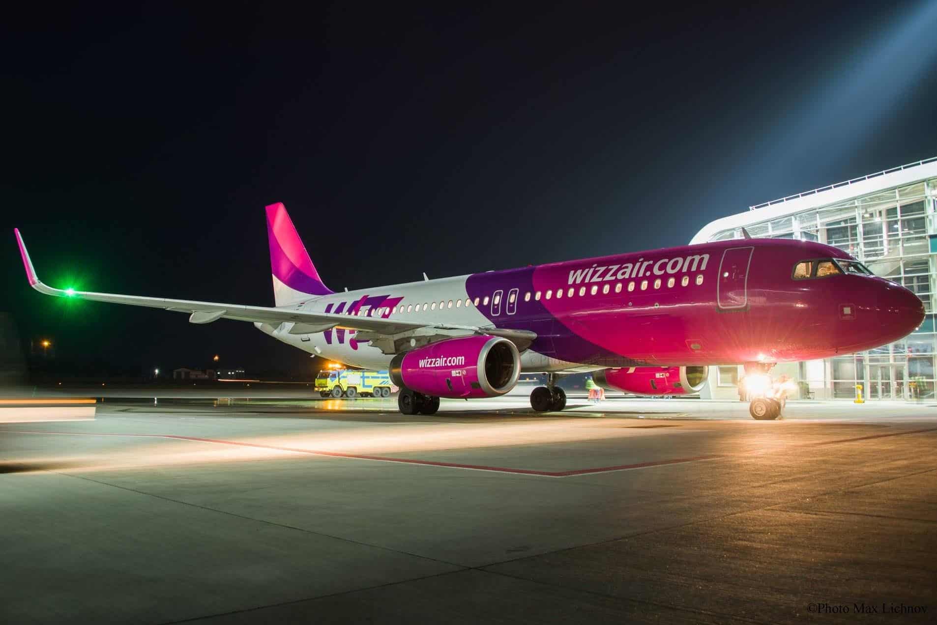 Венгерская авиакомпания Wizz Air работает над открытием прямого рейса в КР — посол Венгрии