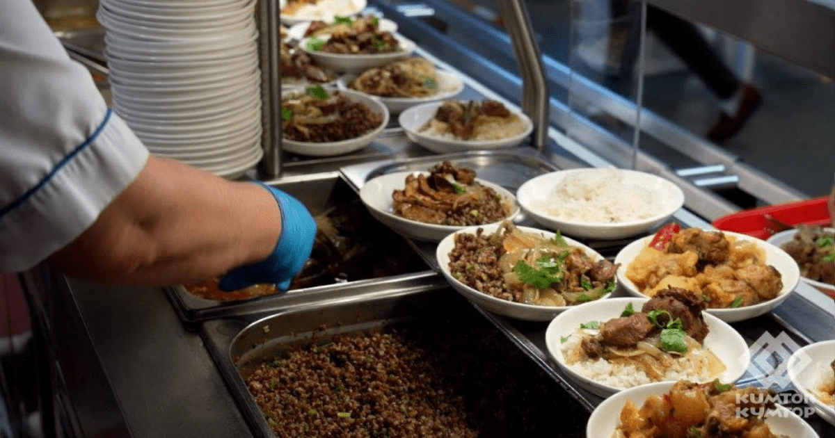 Раньше экономили на еде, а сейчас будет диетолог – заявление «Кумтора»