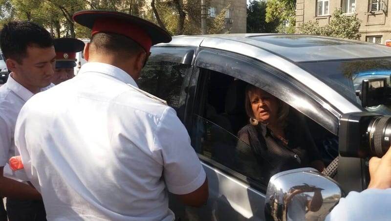 Налоговая проводит рейды по выявлению владельцев авто, не уплативших налог