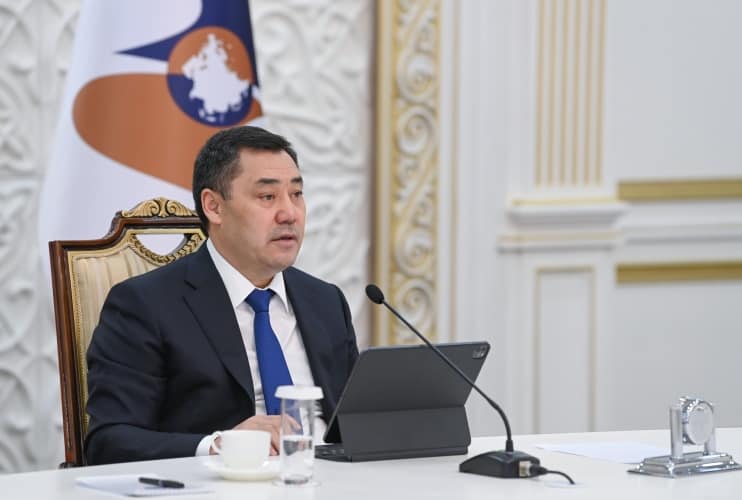 Упрощение торговли, единый рынок труда —  о чем еще говорил президент на заседании ВЕЭС
