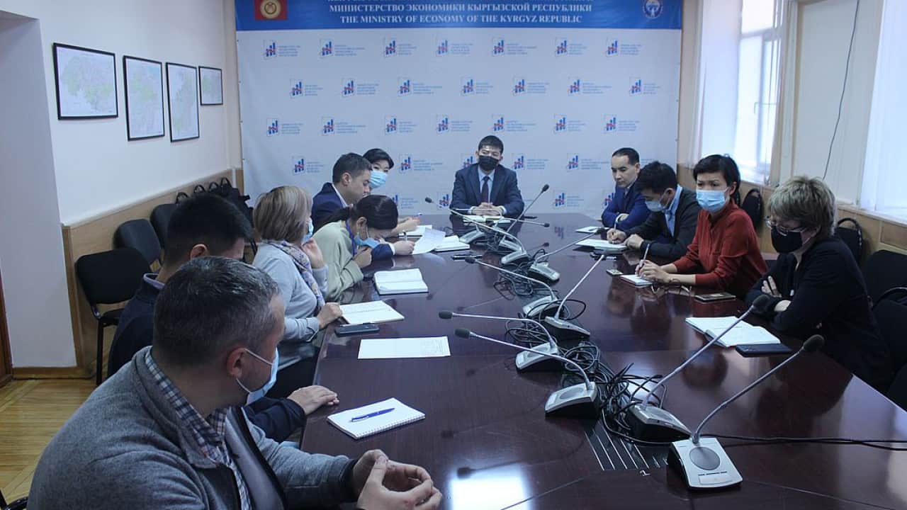 Чиновники обсудили улучшение инвестиционного потенциала КР