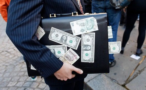 Отток прямых иностранных инвестиций из КР сократился почти в два раза