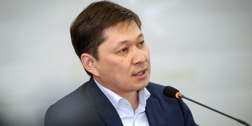 Сапар Исаков: закон о легализации имущества поможет Матраимовым узаконить все наворованное