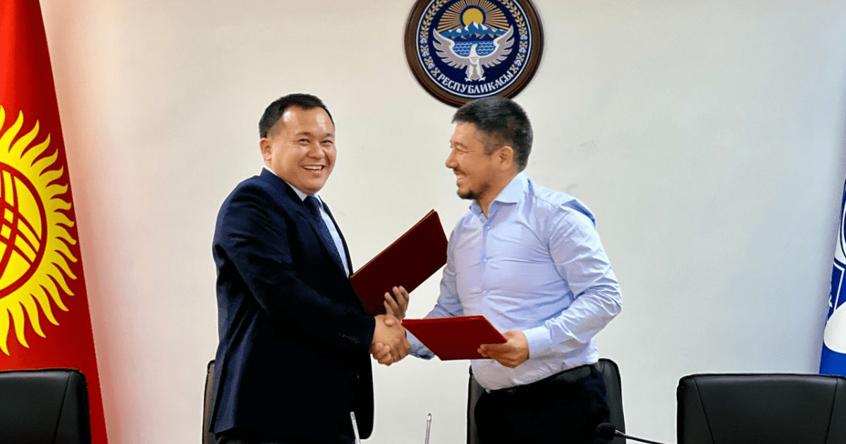 Мэрия купит пять автобусов с газомоторным двигателем у отечественной компании «Белес Кей Жи»