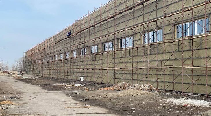 В Кара-Балте готовят к запуску текстильную фабрику