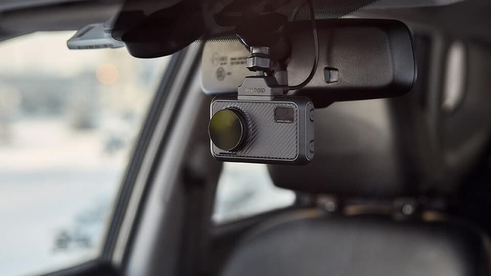 Видеорегистраторы в авто могут стать обязательными с 2025 года
