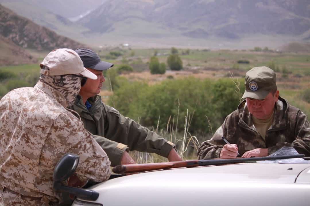 Кыргызстанцам могут разрешить самостоятельно задерживать браконьеров