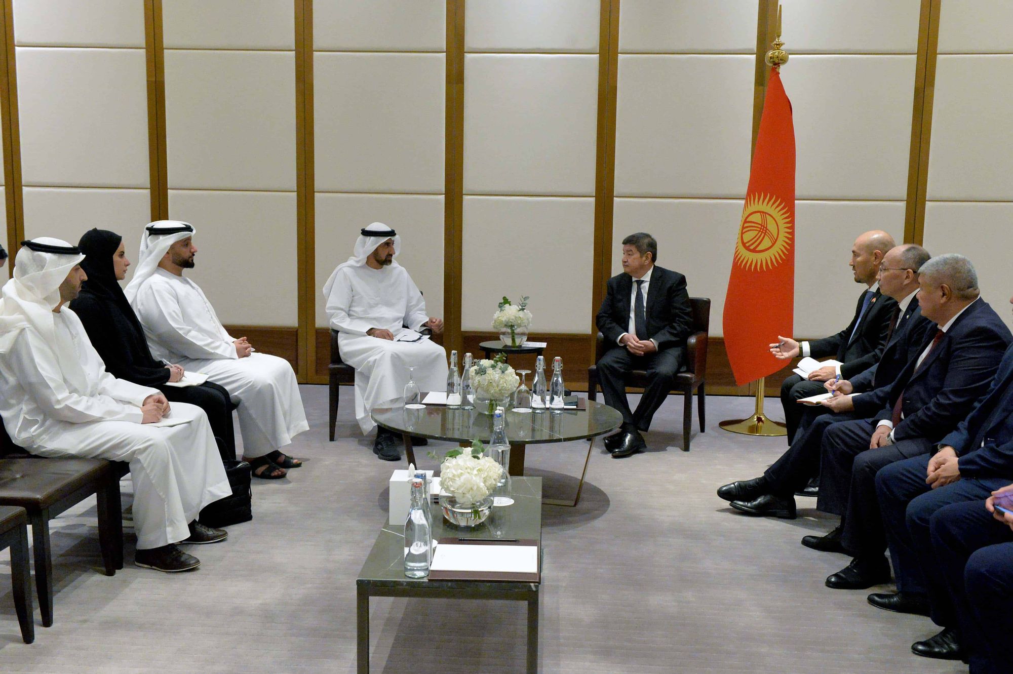 Глава кабмина предложил Mubadala Investment Company инвестировать в Кыргызстан