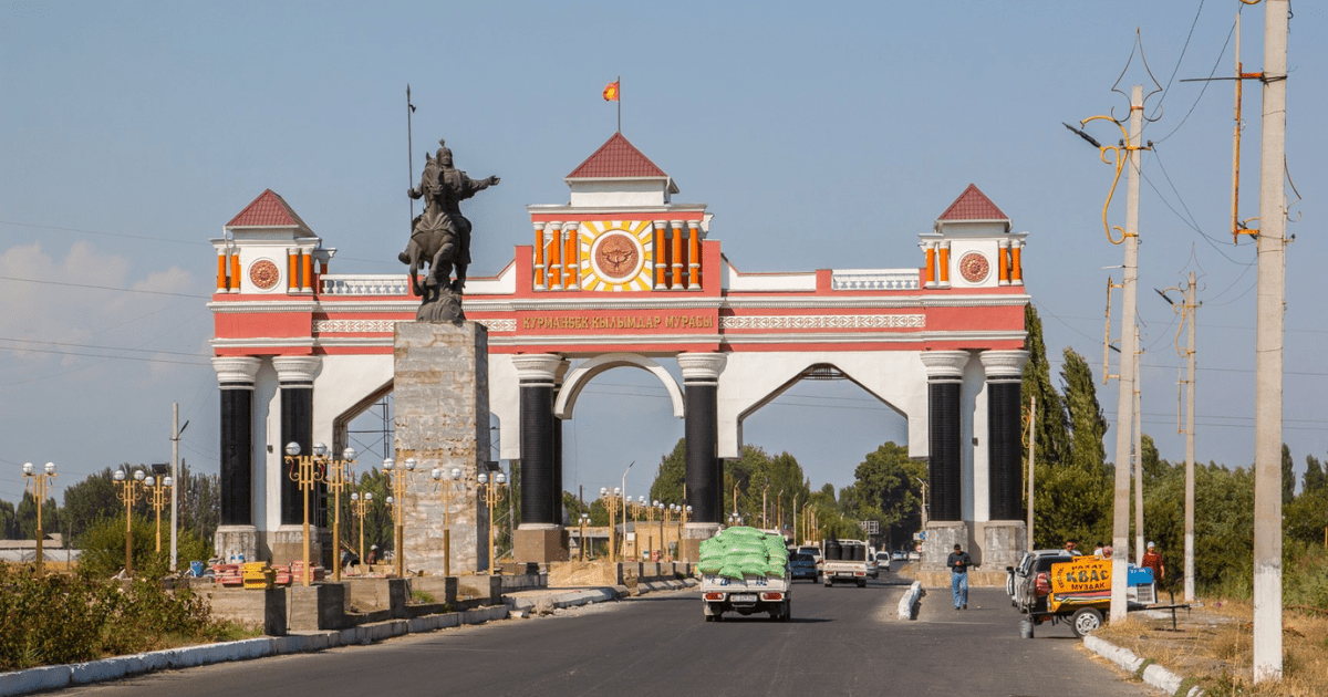 Чиновники Джалал-Абада незаконно продали парк в центре города