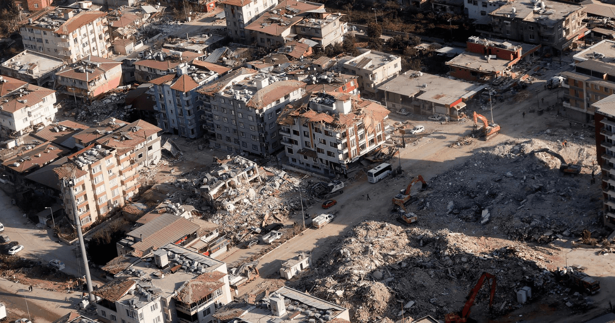 Помощь пострадавшим в Турции — Кыргызстанцы собрали более 61 млн сомов