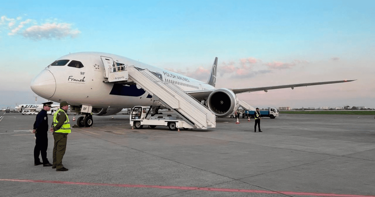 Из Узбекистана запустили чартер в Польшу