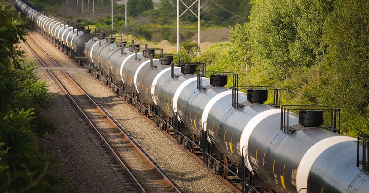 Объема беспошлинного дизтоплива из России хватит до ноября — после придется закупать с учетом экспортного сбора