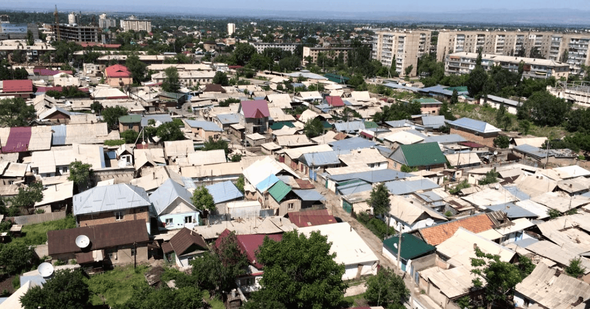 В Бишкеке выдали более 10.7 тысяч техпаспортов на незаконно захваченные участки