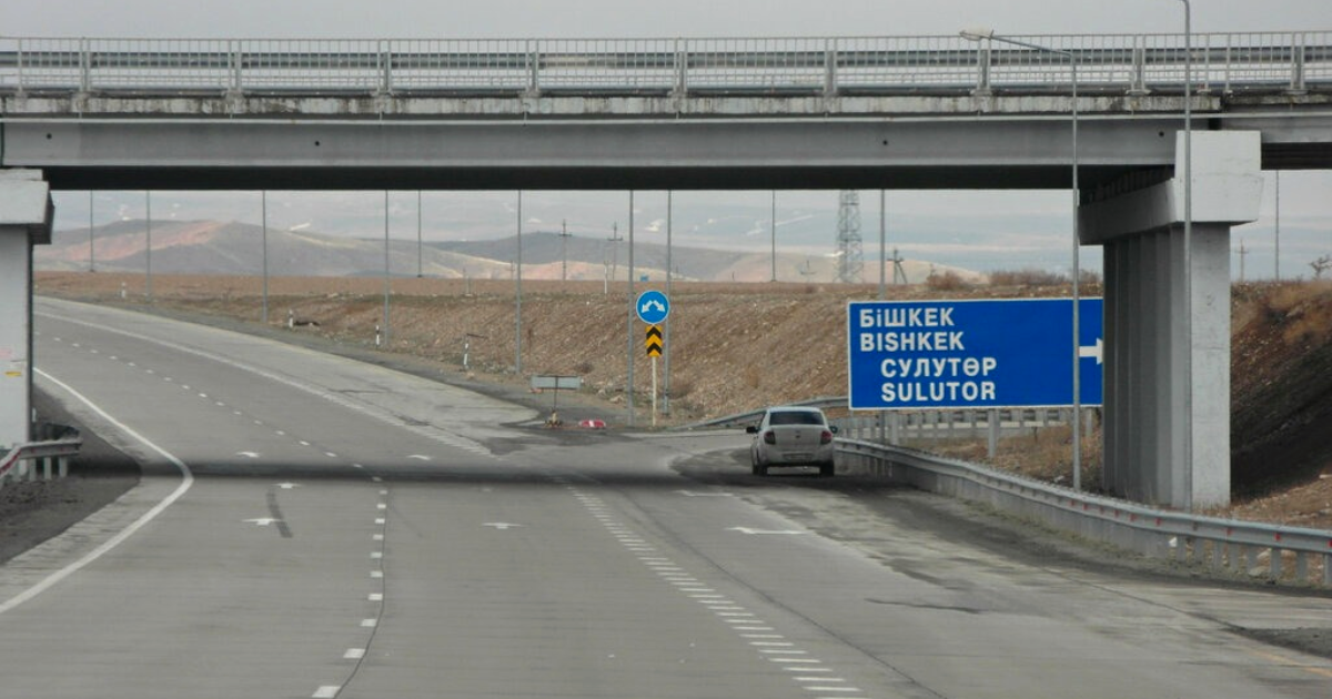 Трассу Алматы — Бишкек хотят перекрыть взбунтовавшиеся казахские дорожники