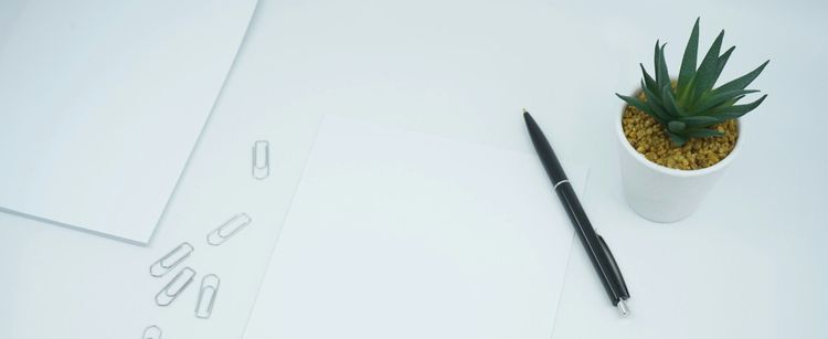 How to Know When You Need an Accountant (and When You Don’t)