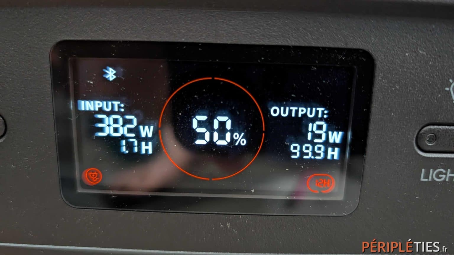 382W of solar input while a device is plugged in