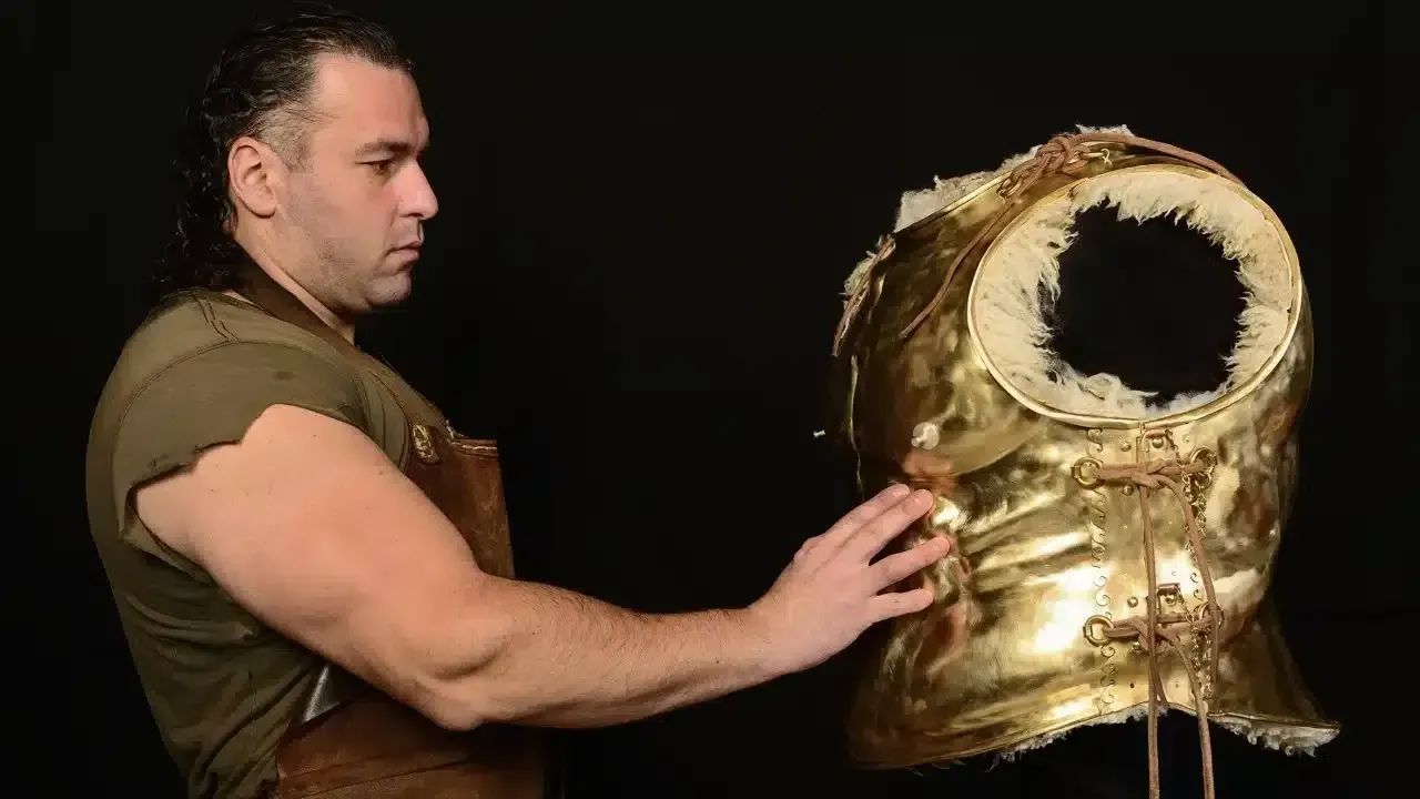 Greek Armourer creates authentic armour