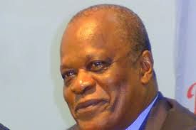 ROMAN : Flash-back sur l'intrigue « La Traversée » d'Henri DJOMBO