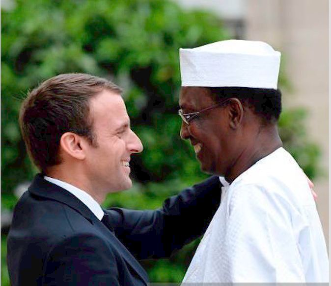 Le chef de l'Etat Idriss Déby et son homologue français Emmanuel Macron à l'Elysée. Crédits photo : Sources
