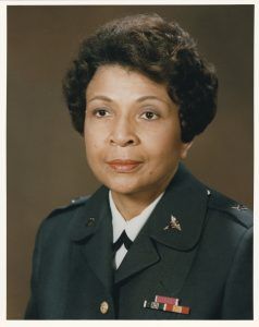 Photo de Hazel Johnson-Brown en uniforme de l’US Army (Photo offerte par Gloria Smith)