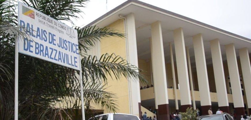 Mutisme devant la cour criminelle : le plan B de ses amis mercenaires, la planche de salut de l'accusé Mokoko