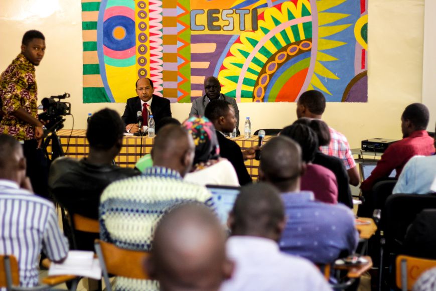 Le fondateur d’APO Group s'adresse aux étudiants d’une des écoles de journalisme les plus prestigieuses d’Afrique francophone