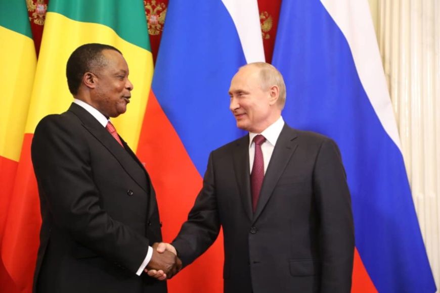 Les présidents Sassou N'Guesso et Vladimir Poutine.