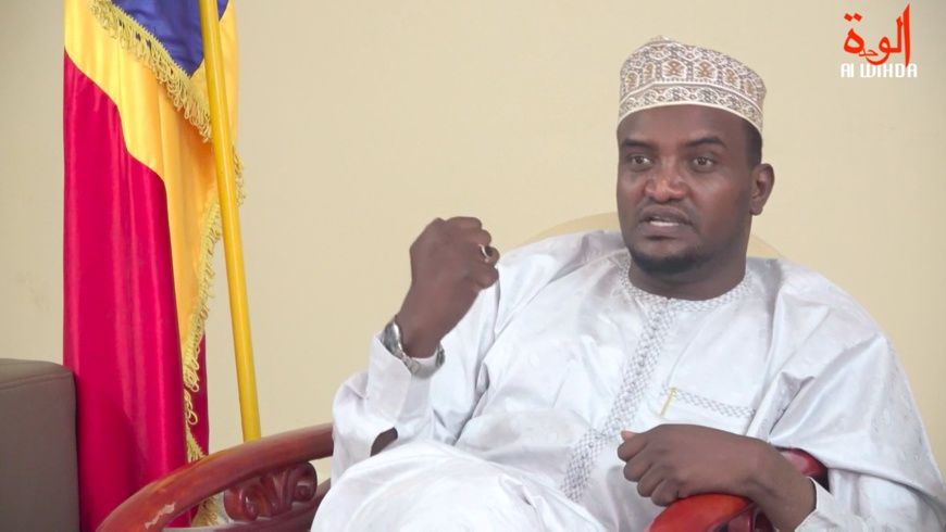 Le ministre de l’Administration du territoire, de la Sécurité publique et de la Gouvernance locale, Mahamat Abali Salah. © Al