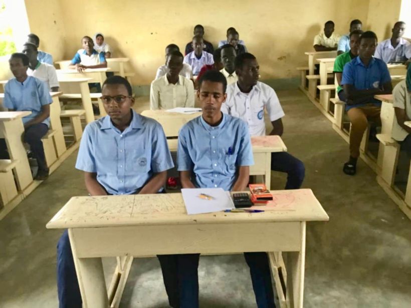 Tchad : 78 candidats composent un concours de mathématiques. © Alwihda Info