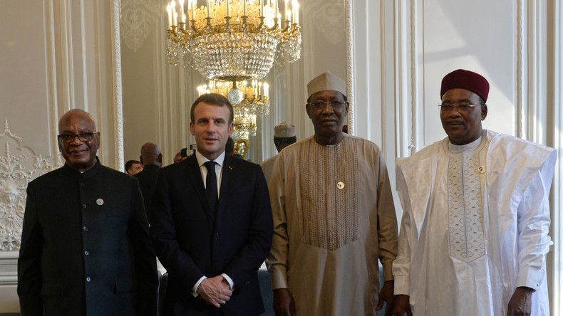 Emmanuel Macron et ses homologues nigérien, malien et tchadien à l'Elysée, en novembre 2019 (image d'illustration). © Johanna