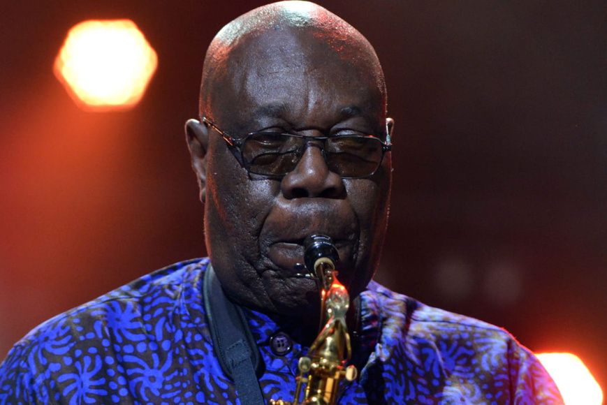 Coronavirus : mort du saxophoniste Manu Dibango. © ALLILI MOURAD/SIPA