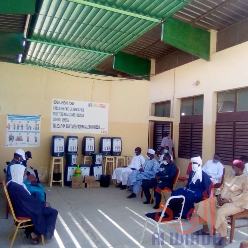 Tchad - Covid-19 : la délégation sanitaire du Ouaddaï reçoit un appui matériel