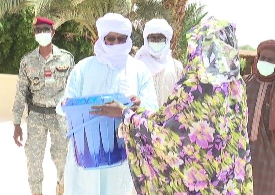 Tchad - Covid-19 : à Faya, les femmes commerçantes offrent des kits d'hygiène