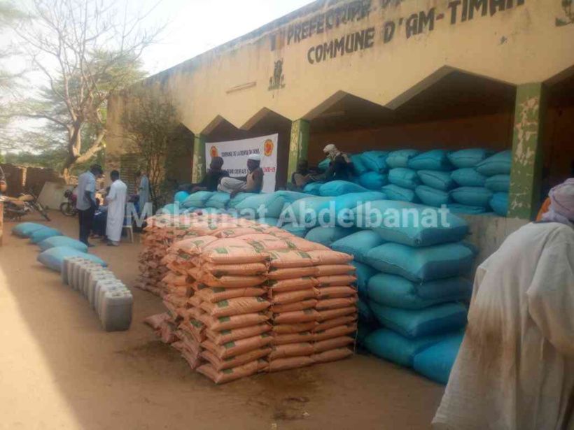 Tchad : à Am Timan, une opération de distribution de vivres aux personnes vulnérables. © Mahamat Abdelbanat Kourma/Alwihda In