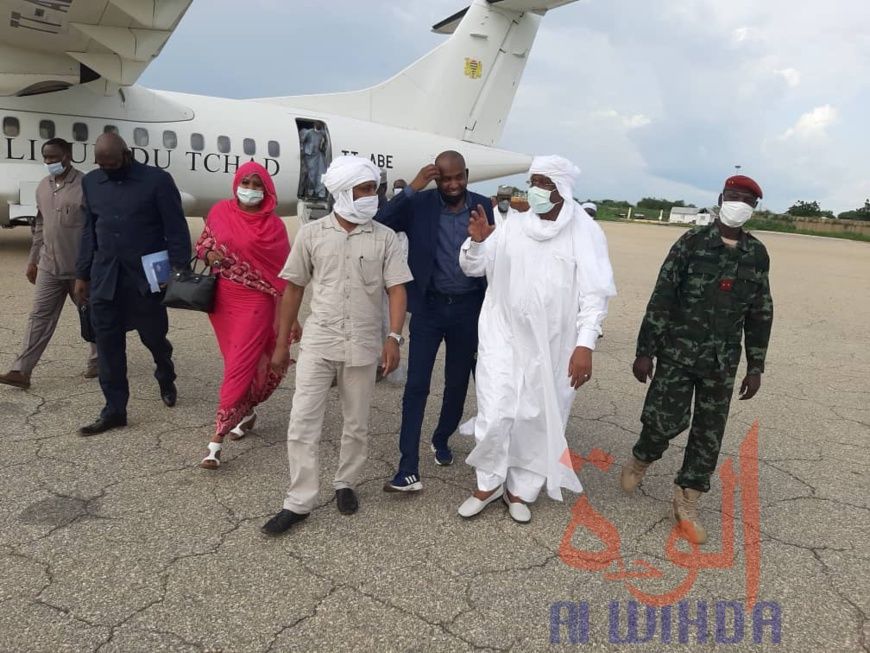 Tchad - Chikungunya : le ministre de la santé est arrivé à Abéché, à la tête d'une délégation