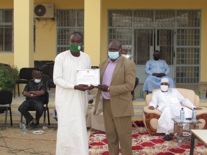 Tchad : cérémonie de réjouissance à Mongo pour les commissions d'accueil lors de la visite du président