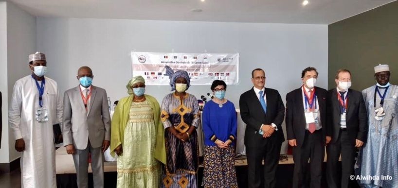 Les membres et partenaires de l’Alliance Sahel se mobilisent au terme de la 2ème Assemblée Générale de l’Alliance. © Malick M