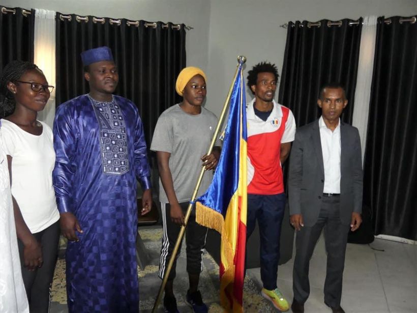JO de Tokyo : Memneloum Demos est le porte-drapeau du Tchad. © COST