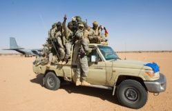 L'armée tchadienne au Mali. Crédit photo : http://www.defense.gouv.fr/.