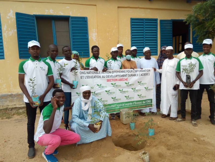 Tchad : un projet de mise en terre de 1000 plants à Abéché