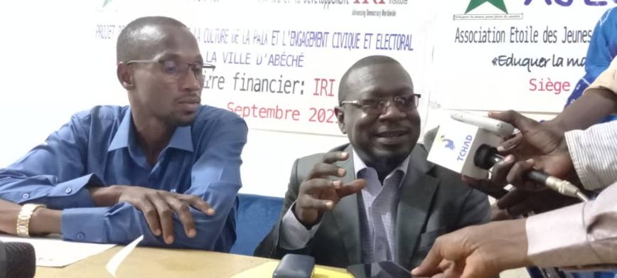 Tchad : l'écrivain Dr. Attié exhorte les parents à renforcer l'éducation de base des enfants